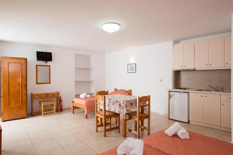 Florance Apartments & Rooms - image 12