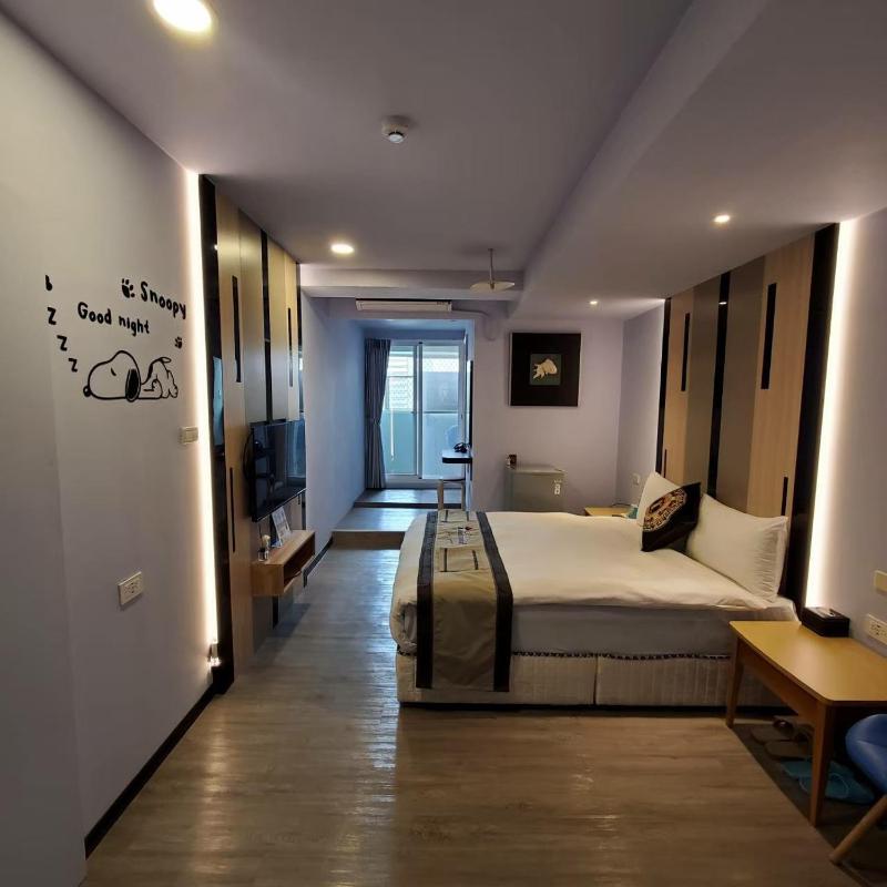 Hotel Blessings - image 12