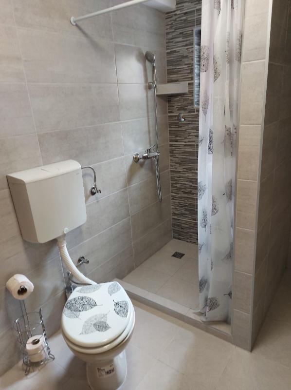 Apartment image 4