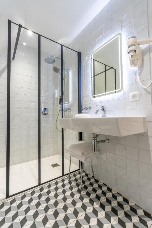 Superior Room image 2