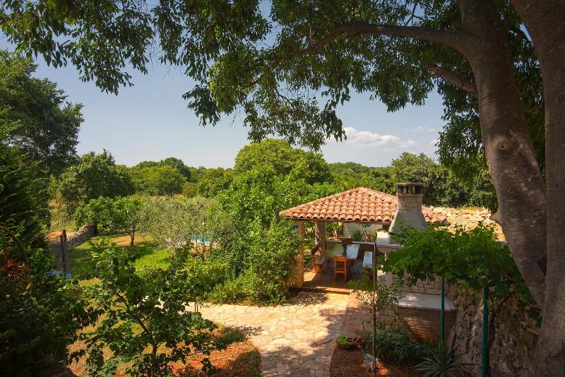 Three-Bedroom Villa image 3