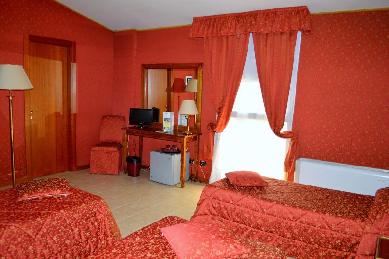 Single Room image 1