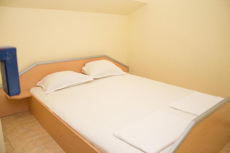 Three-Bedroom Apartment with Balcony image 4