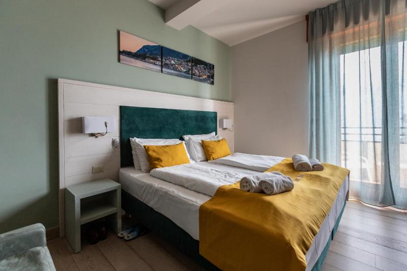 Superior Double Room image 2
