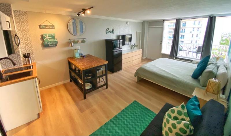 Castaways Resort Studios - image 18