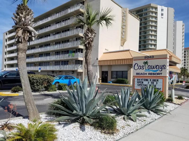 Castaways Resort Studios - image 20