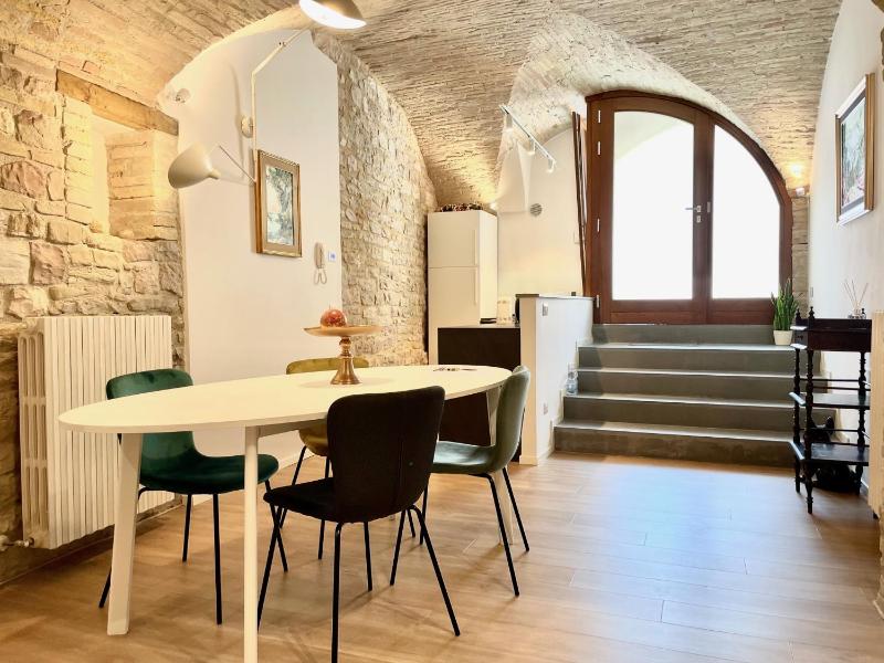 Assisi AD Apartaments - Sorella Luna Boutique Home - image 1