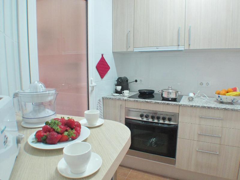 Three-Bedroom Apartment - Valencia, 463 image 4