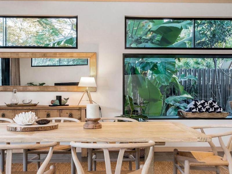 Tallowood - luxury beach house with pool & studio - image 9
