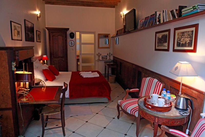 Double Room image 2
