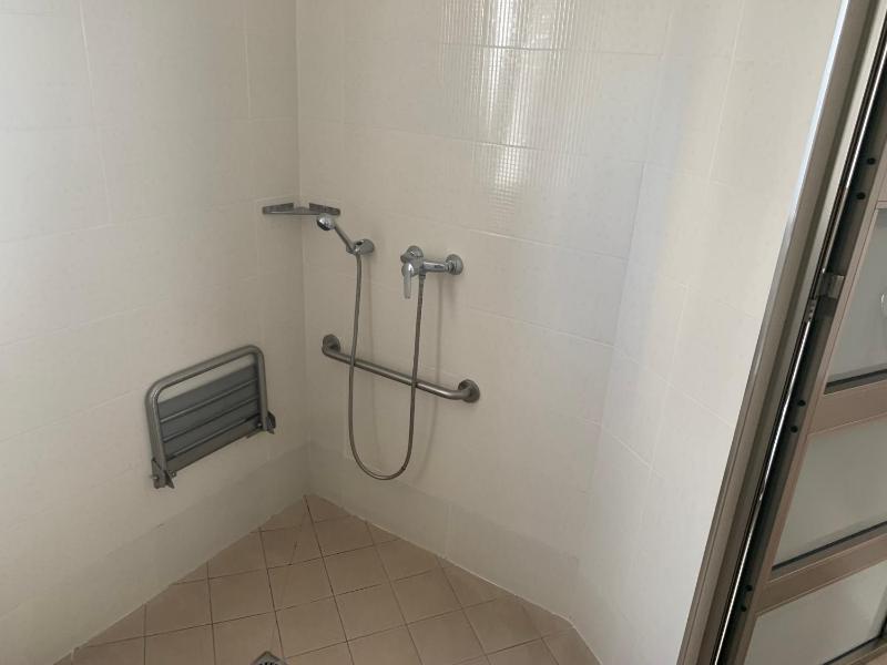 Twin Room - Disability Access image 3