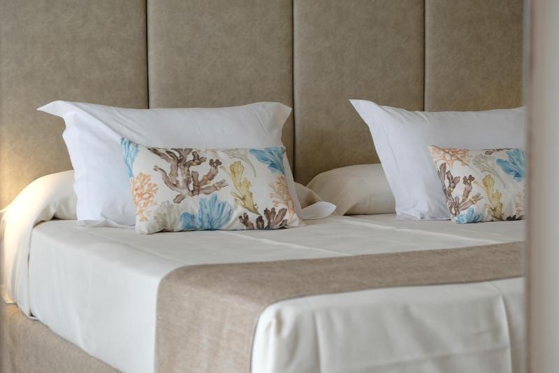 Junior Suite with Sea View image 4