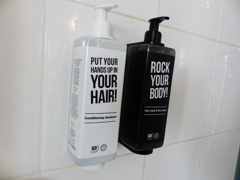 Standard Double Room with Queen Bed image 2