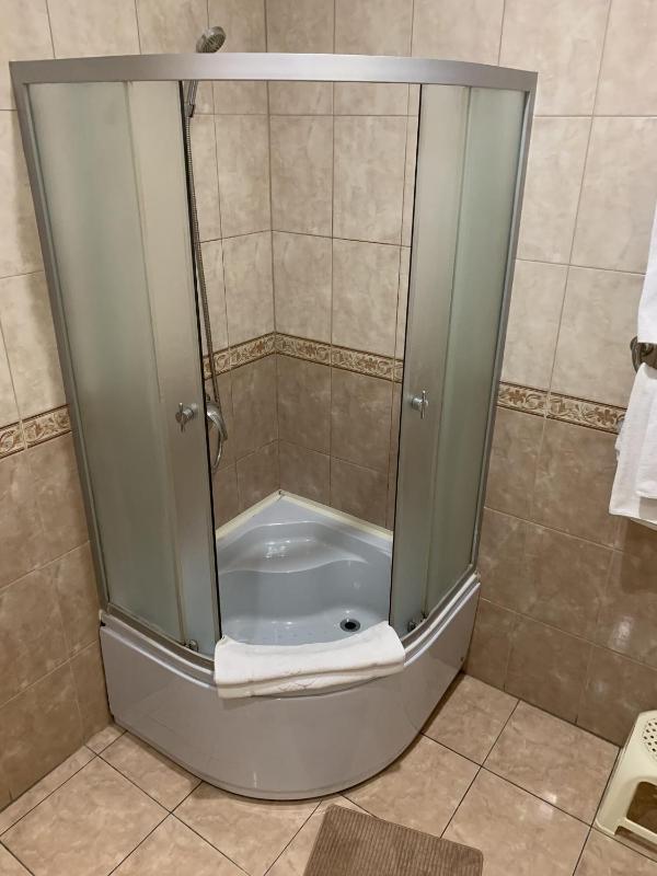 Twin Room image 1