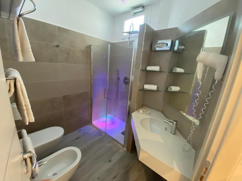 Junior Suite image 3