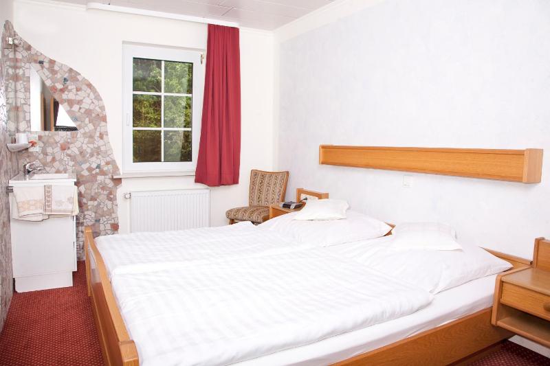 Three-Bedroom Holiday Home  image 1