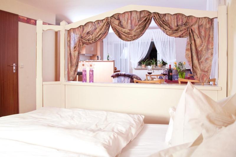 One-Bedroom Holiday Home image 4