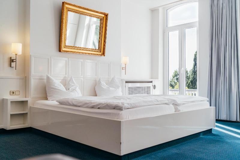 Superior Double Room image 2