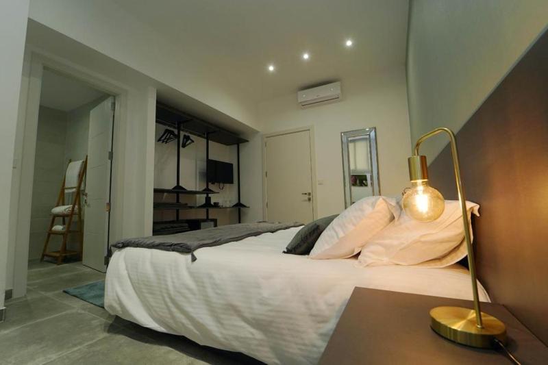 Guest House Capital Inn by Vallettastay - image 9