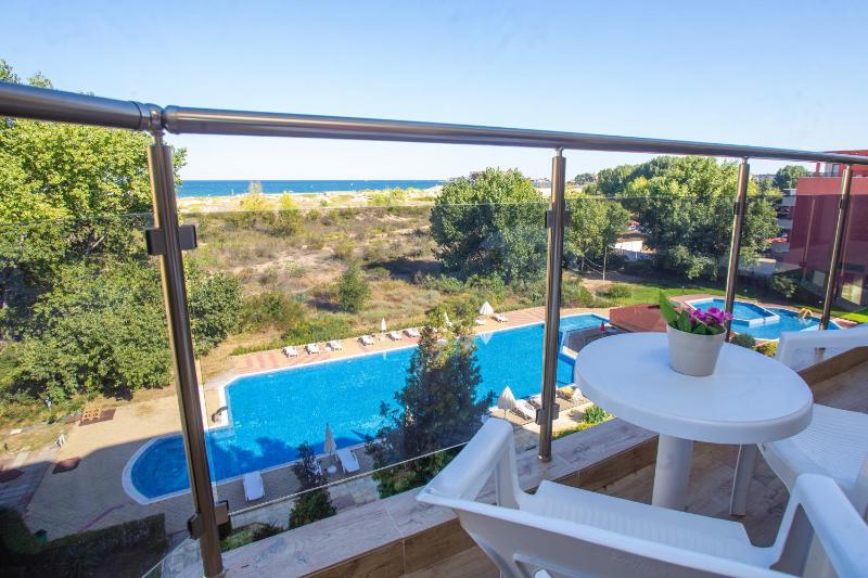 Junior Suite with Sea View image 4