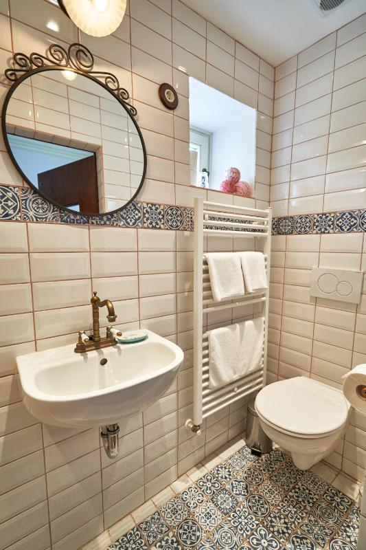 4-Bedroom Holiday Home image 2
