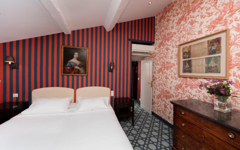 Superior Double or Twin Room image 1