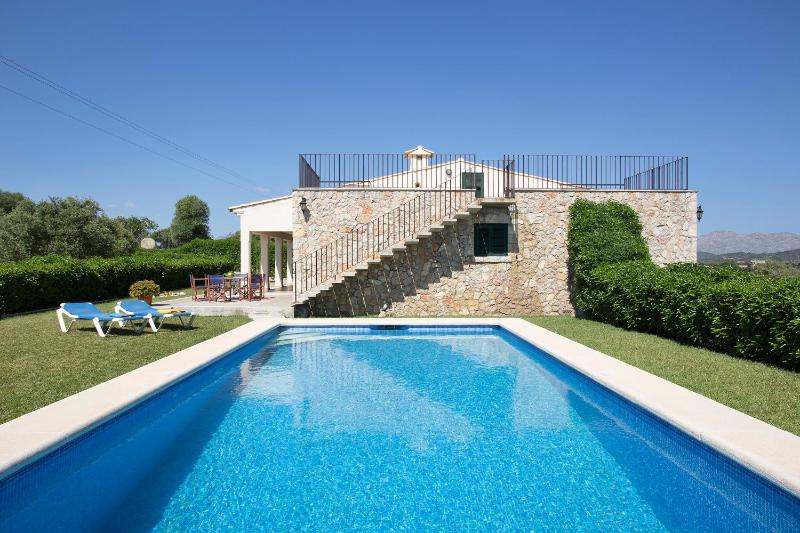 Villa image 1