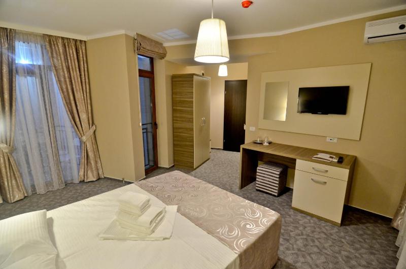 Lucas Boutique Hotel - image 16