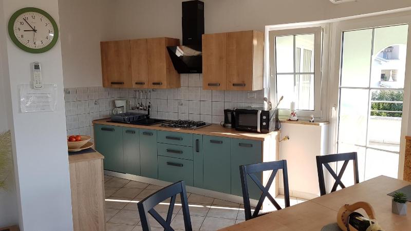 Apartment image 3