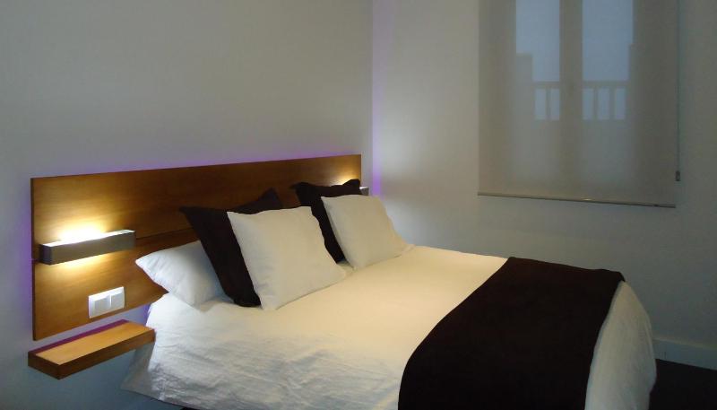 Two-Bedroom Apartment image 4