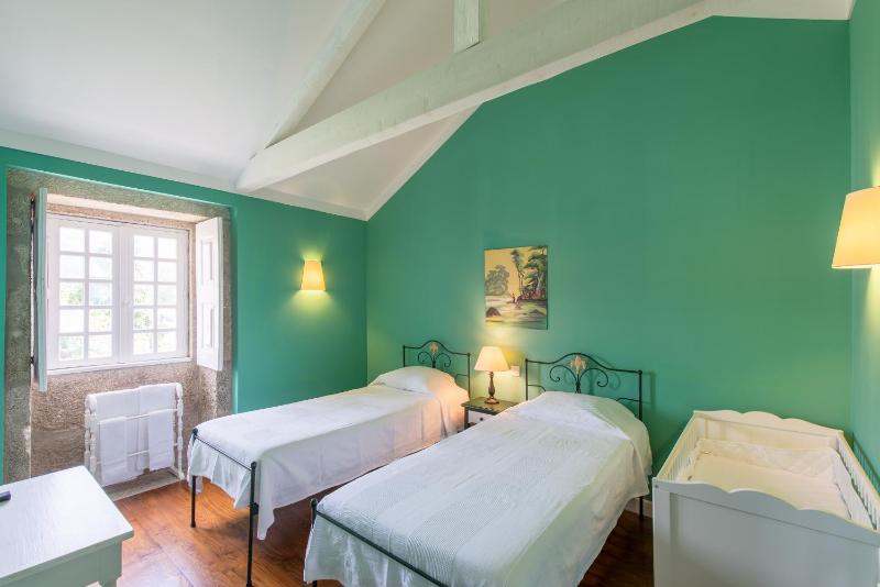 Three-Bedroom House image 2