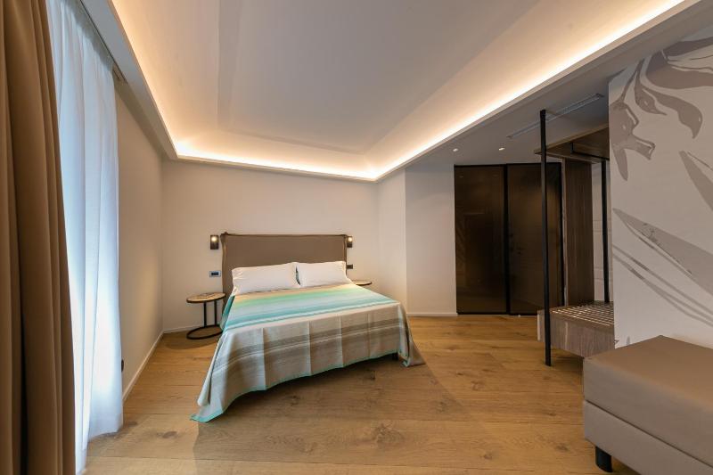 PALAZZO RAHO SUITES - image 49