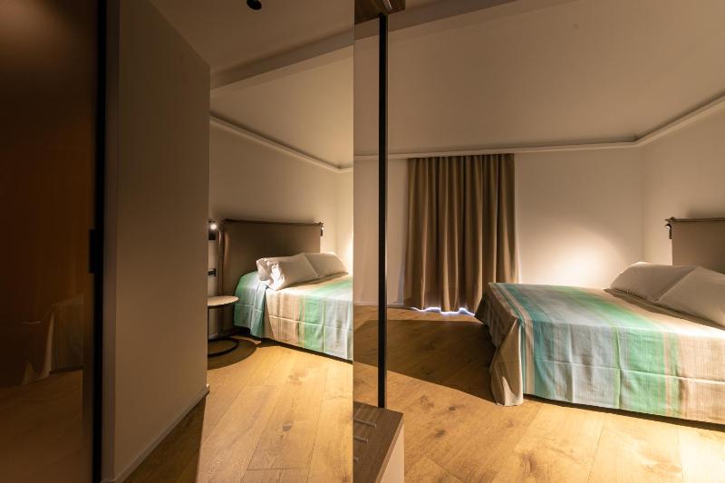 PALAZZO RAHO SUITES - image 37