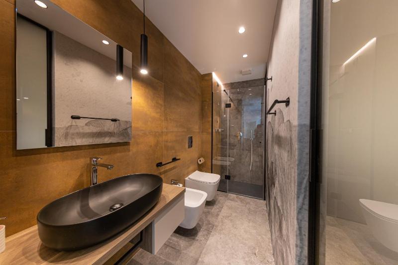 PALAZZO RAHO SUITES - image 18