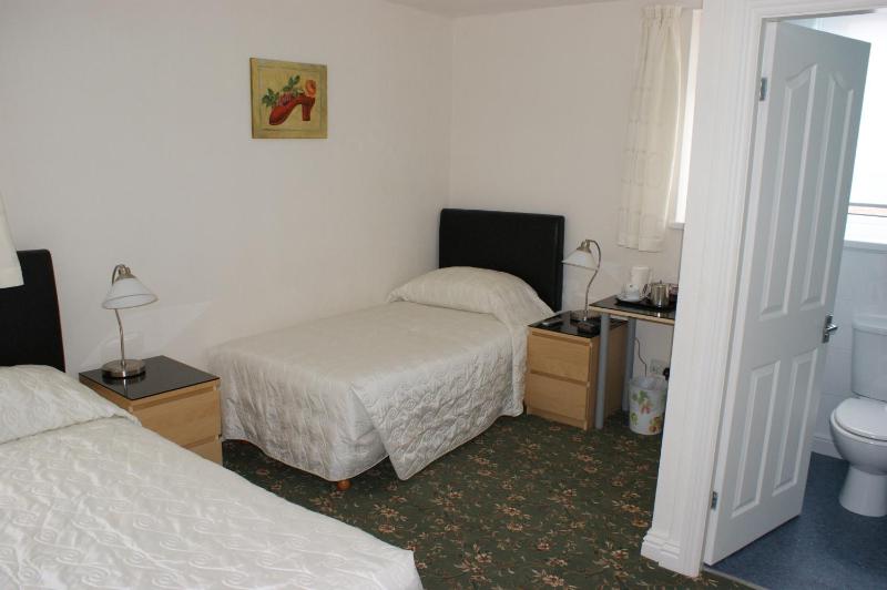 Beachcomber Hotel - image 19