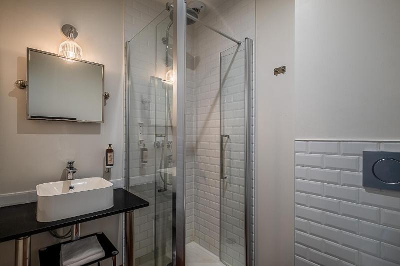Two-Bedroom Apartment image 3