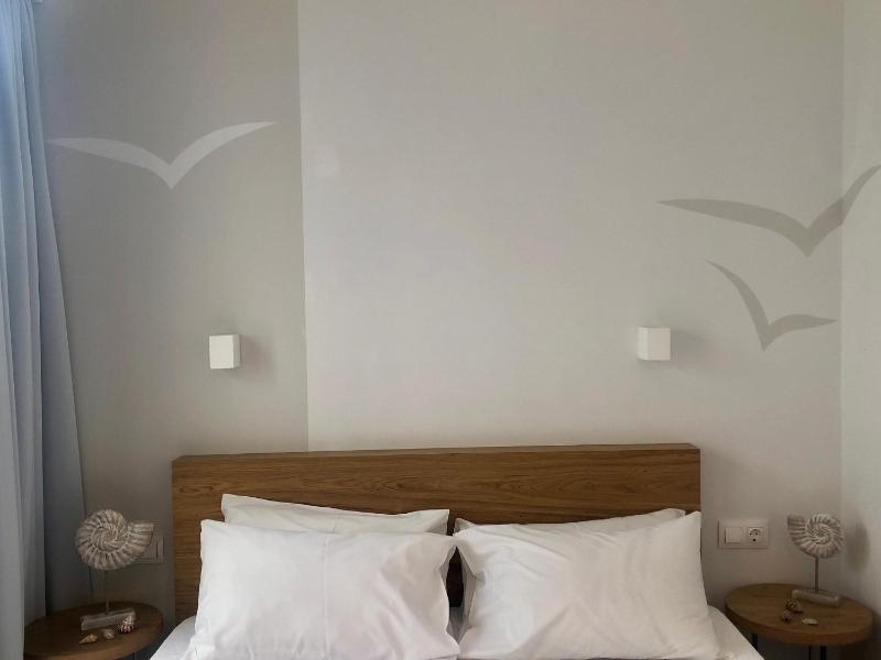 Superior Apartment image 3