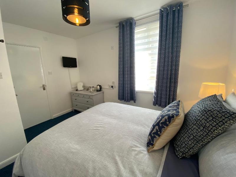 Rooms At Babbacombe - image 26