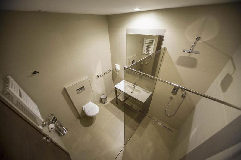 Superior Double Room image 3