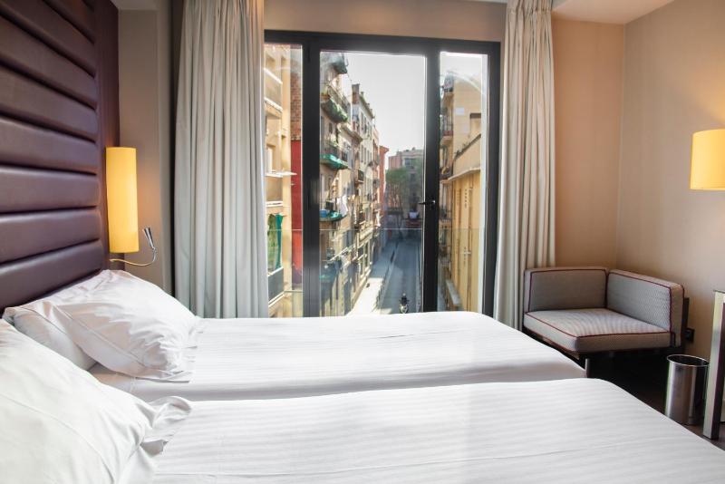 Standard Room image 1