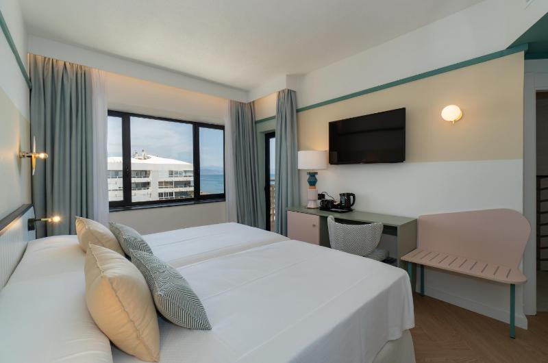 Classic Double Room (2 adults) image 1