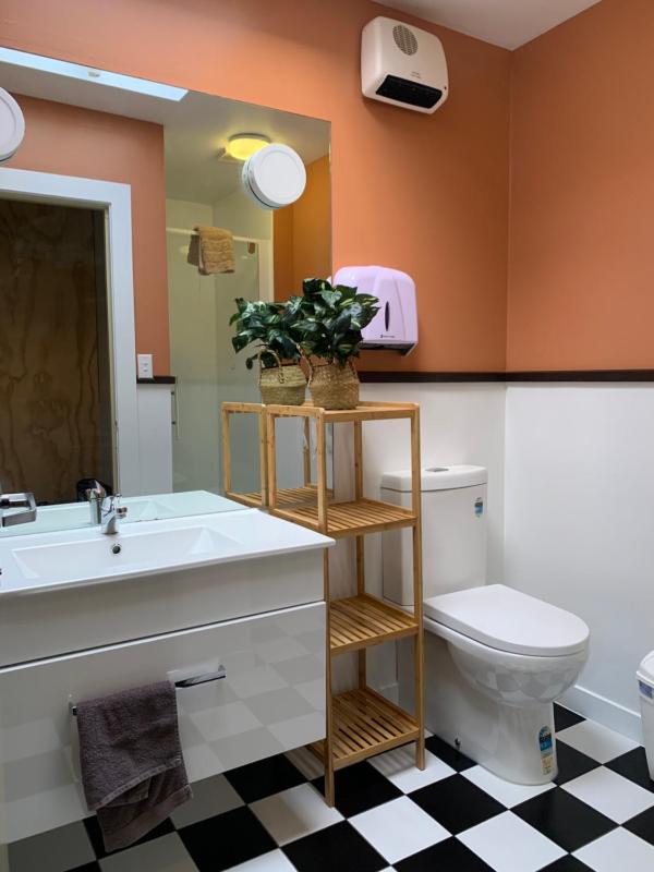 Double Pod in 6 Bed Mixed Dorm