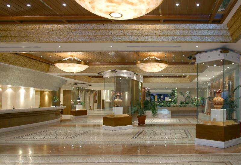 Rodos Palace Hotel - image 11