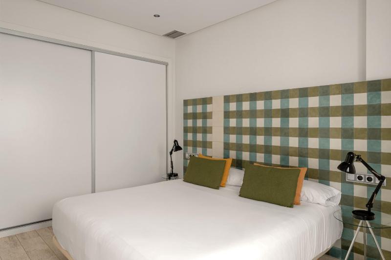 One-Bedroom Apartment with Balcony image 4