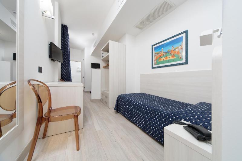 Single Room image 1