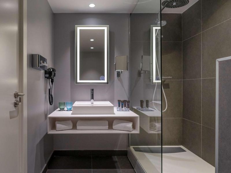 Superior Twin Room image 2