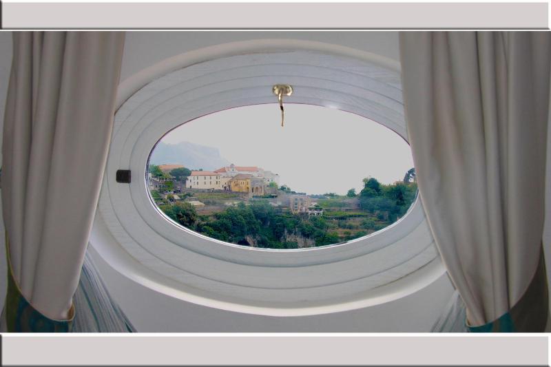 Junior Suite with Sea View image 3