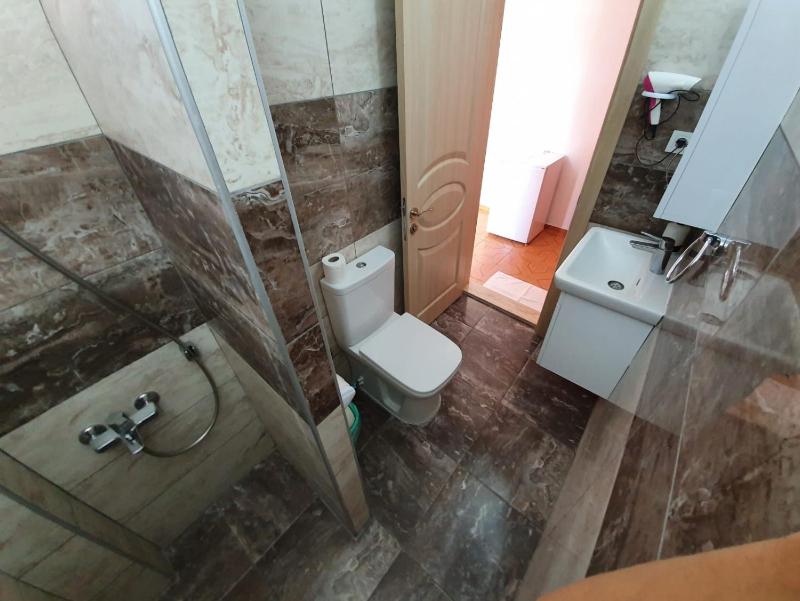 Triple Room image 2