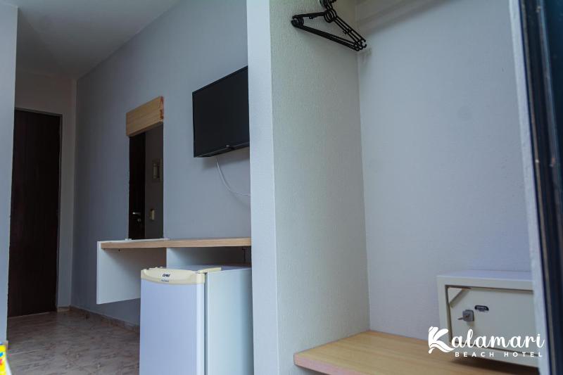 Kalamari Beach Hotel - image 45