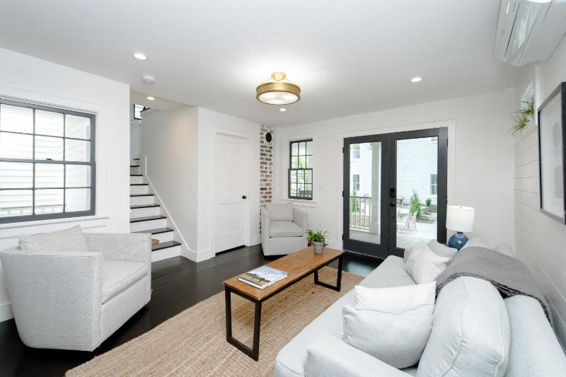 Guesthouse Charleston WEST 62 - image 14